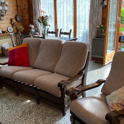 Realizar fundas cojines para un sofá de tres plazas y un sillón