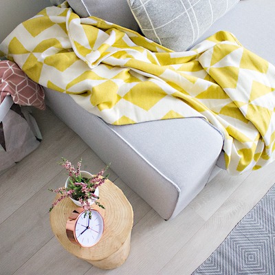 Detalle funda sofá Kivik en Pandora Zinc