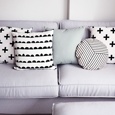 Detalle funda sofá Kivik en Pandora Zinc
