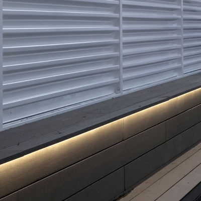 Detalle Iluminación bajo banco