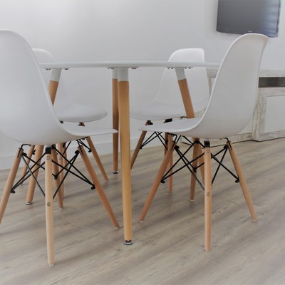 Detalle mesa comedor