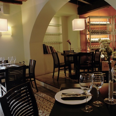 DIF Decor: zona de cava, Restaurante Trafalgar