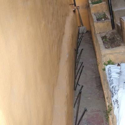 Estabilización de cimentación en vivienda unifamiliar mediante resinas