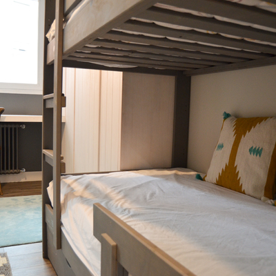 Dormitorio infantil estilo industrial