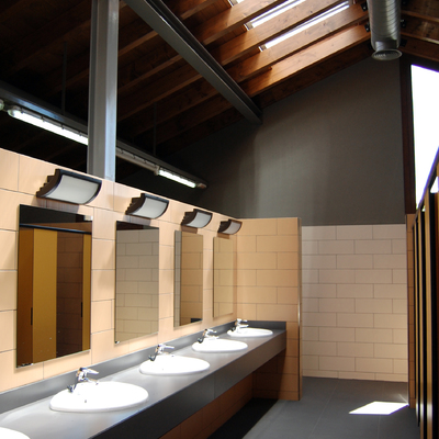 EDIFICI DE SERVEIS CAMPING. CERDANYA. GIRONA