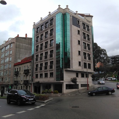 Edificio 27 viviendas en Vigo