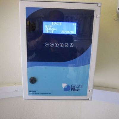 Piscina con agua salada