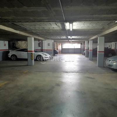 Revisión y actualización de instalación eléctrica de un garaje comunitario