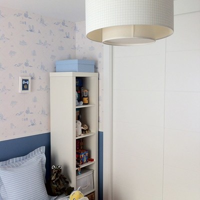 Empapelado paredes en Urb. Europolis