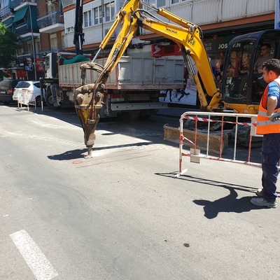 Acometida al colector municipal calle Sierra Contraviesa 67