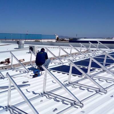 Instalación de autoconsumo ( 5000 W de potencia)