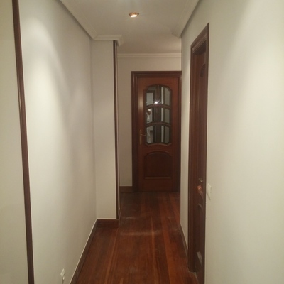 Enlucido integral de techos y paredes de un piso de 100 m2, Santander