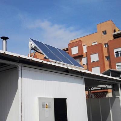 OFERTA EQUIPO TERMOSOLAR 3 PLACAS (6/9PERSONAS)