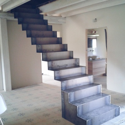 Escalera de acero Cor-ten