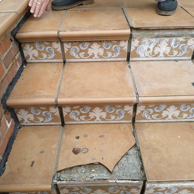 ESCALERA DE EXTERIOR