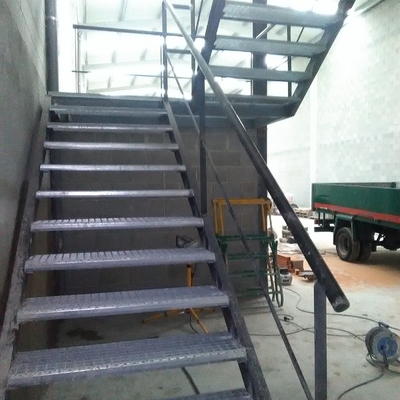 CONSTRUCCIÓN DE NAVE INDUSTRIAL