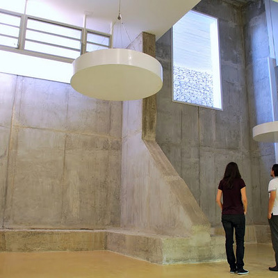 Espacio central a doble altura