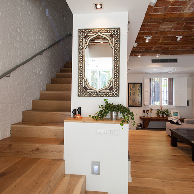 Esta escalera da acceso a la primera planta