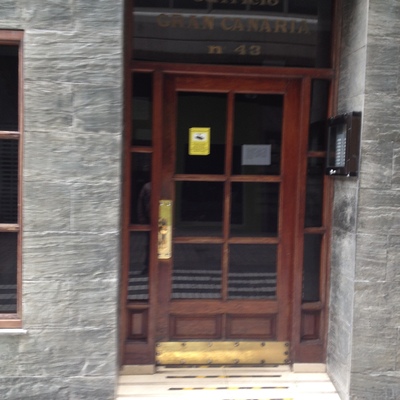 Cambio de puertas edificio