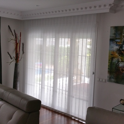 Estores Enrollables, Caidas Texil y Cortina Vertical