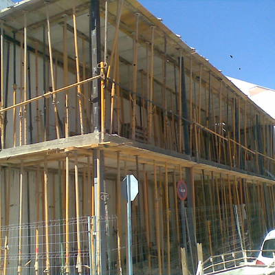 CONSTRUCCION DE VIVIENDA UNIFAMILIAR EN 2 PLANTAS