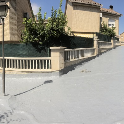 Impermeabilización de pavimentos en Comunidad Ardales de Blanes