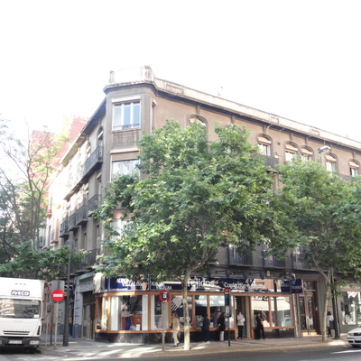 Proyecto de rehabilitación de fachada de edificio catalogado en calle Hernan Cortés (Zaragoza)