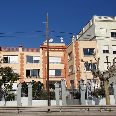 Restauración Integral y Rehabilitación Energética de Fachada y Cubierta - El Masnou