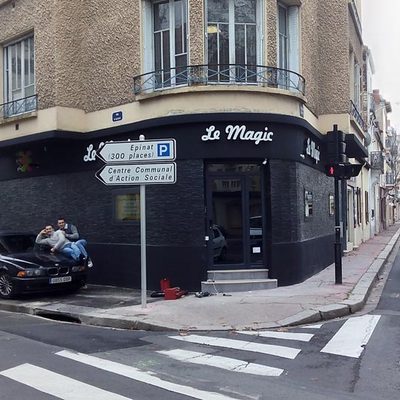 Bar Pub Le Magic en Vichy (Lyon, Francia)