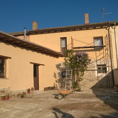 Rehabilitación de Fachada y Cubierta de vivienda Rural