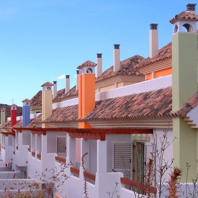 fachada trasera a patios