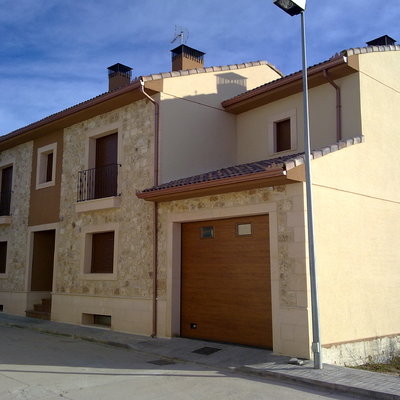 FACHADA VIVIENDA UNIFAMILIAR