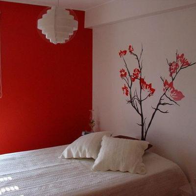 Flor de vinilo pared dormitorio