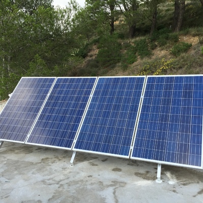 Instalación fotovoltaica aislada de red