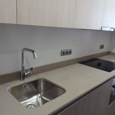 fregadera bajo encimera