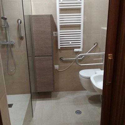 CAMBIO DE BAÑO POR MINUSVALIA