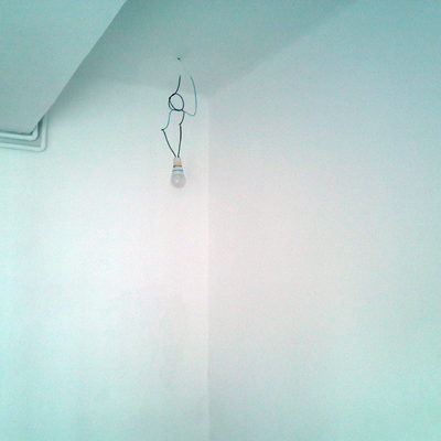 Habitacion con tratammiento y sin gotelé, paredes lisa y pintadas