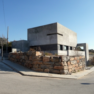 HABITATGE UNIFAMILIAR AÏLLAT