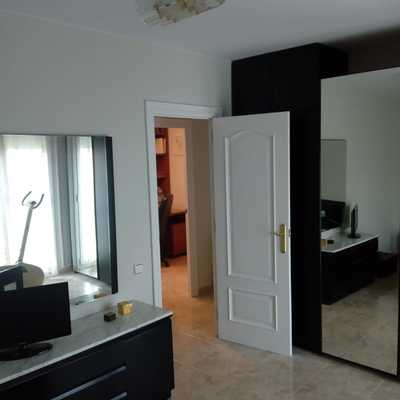 Habitiación matrimonio puertas y marcos esmaltados