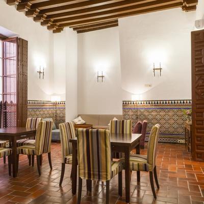 IEE HOTEL ALCÁNTARA