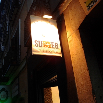 Iluminación De Escaparate Tienda