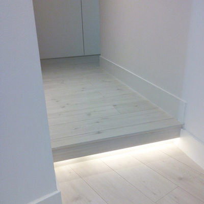 Iluminación indirecta en el recibidor