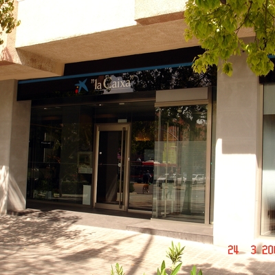 Cerramiento Oficina La Caixa