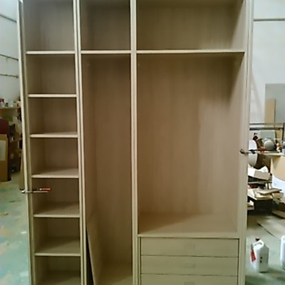 Armario empotrado Ivan 