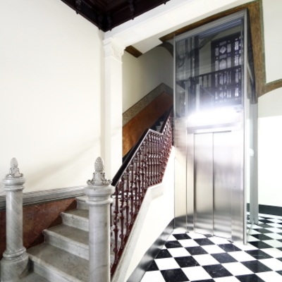 instalacion ascensor finca Barcelona