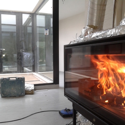 Instalación de insertable de leña 