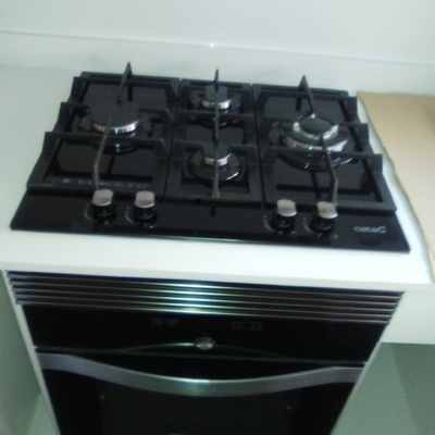 Instalación de placa de gas natural.