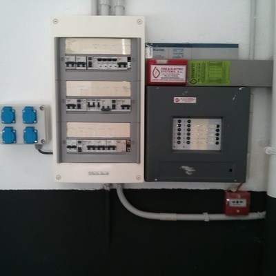 Obertura  negocio instalación en nave