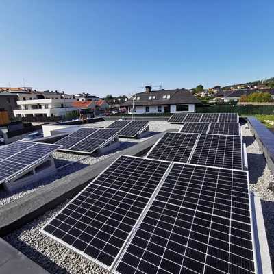 INSTALACIÓN FOTOVOLTAICA EN BERANGO