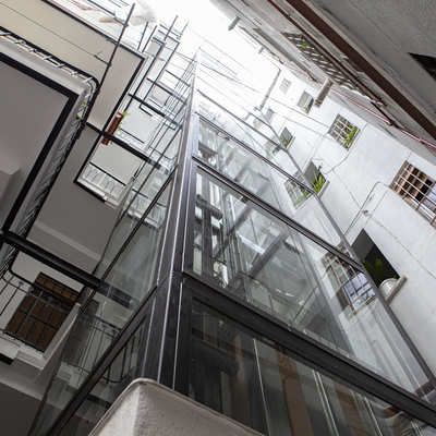 Instalación ascensor por patio en Madrid